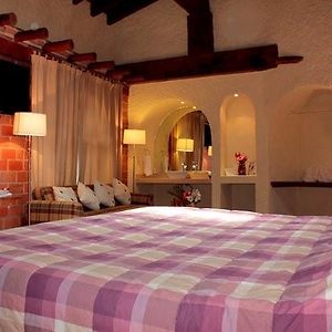 Hotel Suites En La Montana